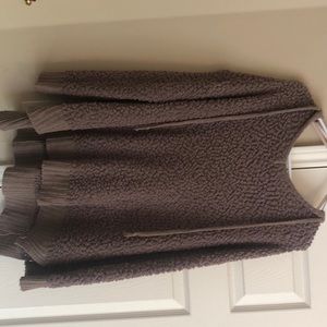 Boutique popcorn sweater